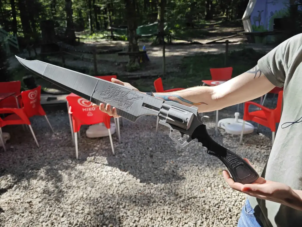 Réplique GunBlade 3D - Final Fantasy VIII